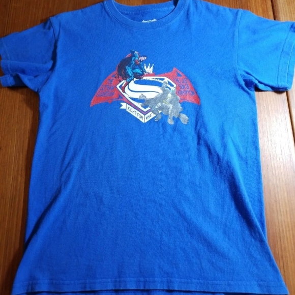 🦇 Batman vs Superman Graphic Tee | Blue | Kids 10 💪 - Picture 3 of 7